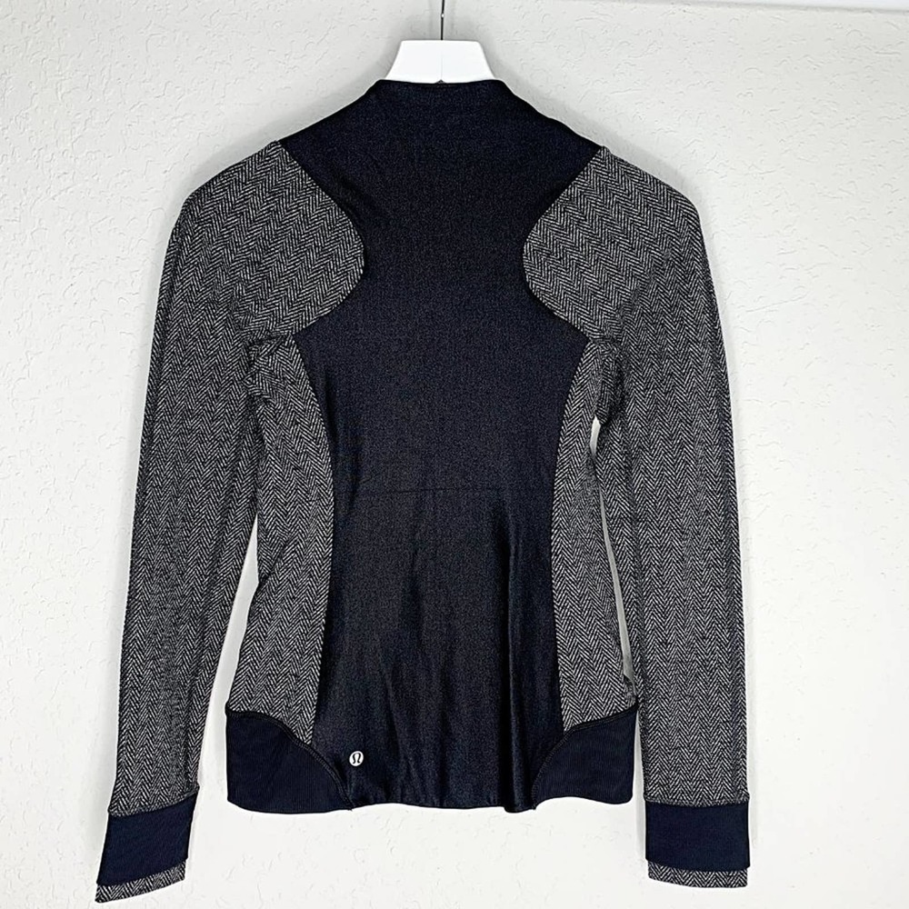 Lululemon Emerge Renewed Asymmetrical-Zip Moto Jacket in Black Herringbone - Picture 8 of 9